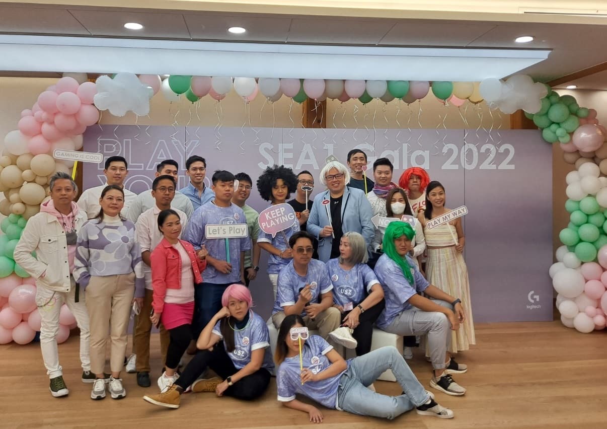 LOGITECH (World wide mouse Company ) SINGAPORE INCENTIVE TRIP